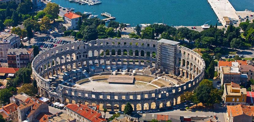 pula-yacht-charter-croatia-fortuna-yachting